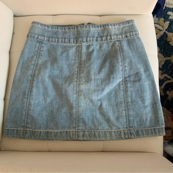 Free people denim mini skirt​​​​ - Picture 2 of 4